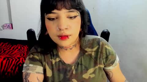 weedcandy ig y twitter xpink dustt online show from November 13, 3:53 am