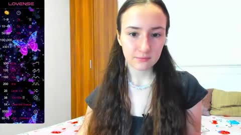 pink_soda33 online show from July 30, 4:24 am