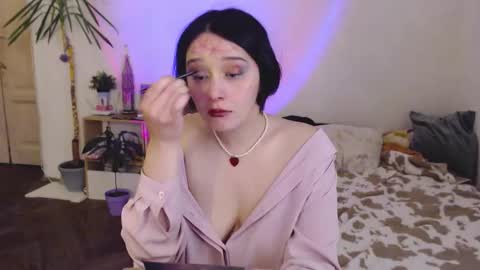 Snapshot of pink_soup chatting on September 20, 2:53 pm Sony online show from September 20, 2:53 pm
