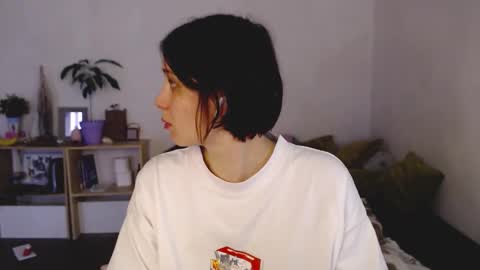 Snapshot of pink_soup chatting on October 15, 8:37 am Sony online show from October 15, 8:37 am