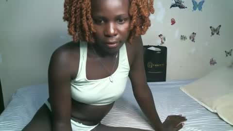 pinky online show from January 5, 6:44 pm