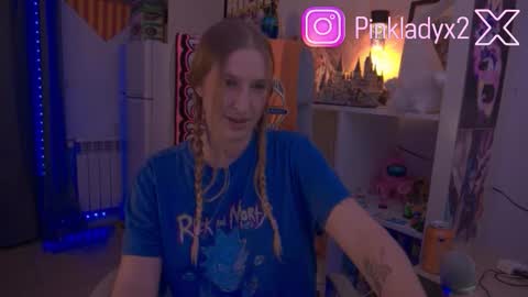pinkladyx2 online show from January 10, 11:21 pm