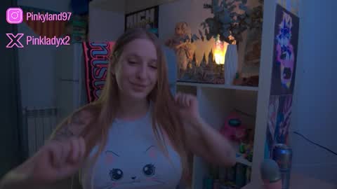 pinkladyx2 online show from February 21, 4:21 pm