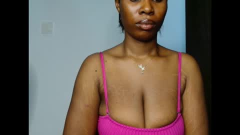 Snapshot of pinkxsugar chatting on October 16, 10:15 am pinkxsugar online show from October 16, 10:15 am