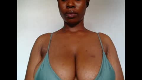 pinkxsugar online show from July 3, 2:22 pm