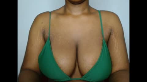 pinkxsugar online show from February 16, 3:48 am