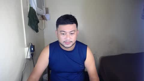 pinoy041087 online show from February 18, 10:15 am