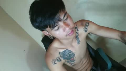 pinoy_princexxx online show from March 13, 11:30 pm