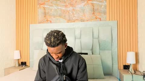 pipedark_ online show from October 7, 2:51 am