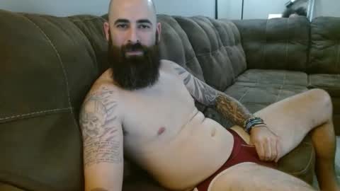 Snapshot of pipepablo13 chatting on February 4, 9:41 pm Pipepablo13 online show from February 4, 9:41 pm