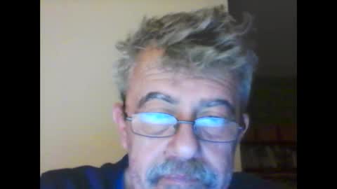 pipi2704 online show from February 8, 5:29 am