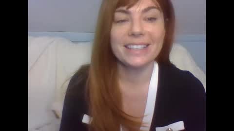 Snapshot of pirdybirdyxo chatting on February 26, 8:58 pm pirdybirdyxo online show from February 26, 8:58 pm