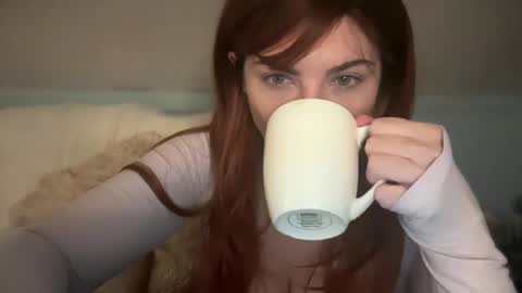 Snapshot of pirdybirdyxo chatting on March 10, 11:23 am pirdybirdyxo online show from March 10, 11:23 am