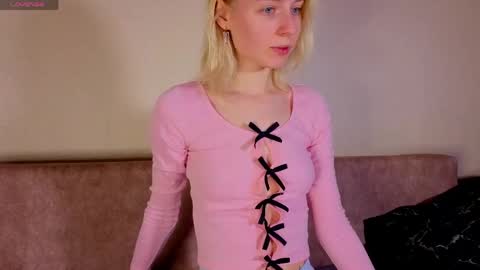 pis_sos online show from June 6, 6:36 pm