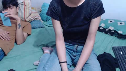 PiscisDreams online show from March 28, 2:13 am