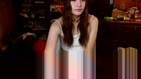 Snapshot of pixinun chatting on October 20, 5:40 pm Izzy online show from October 20, 5:40 pm