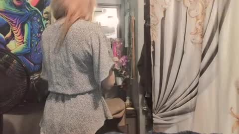 pizzedwife online show from June 30, 6:28 pm