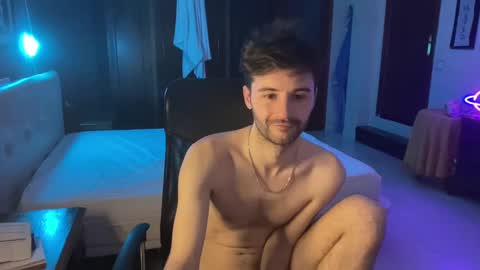 Snapshot of placebo14 chatting on February 2, 5:10 am placebo14 online show from February 2, 5:10 am