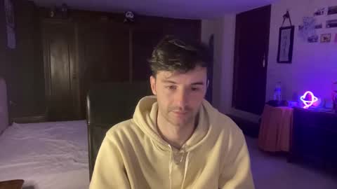 Snapshot of placebo14 chatting on January 25, 6:24 pm placebo14 online show from January 25, 6:24 pm