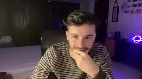 Snapshot of placebo14 chatting on February 21, 11:21 pm placebo14 online show from February 21, 11:21 pm