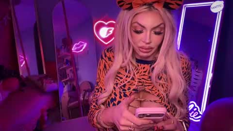 Dumb bimbo fuck doll online show from November 1, 10:47 am