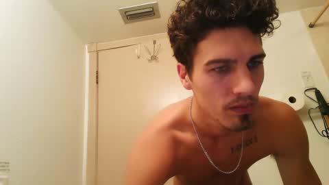 Snapshot of playboyspade333 chatting on December 3, 9:39 pm Playboy Spade online show from December 3, 9:39 pm