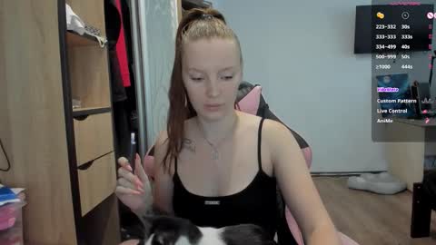 Snapshot of playful_mary chatting on September 29, 8:46 am Masha online show from September 29, 8:46 am