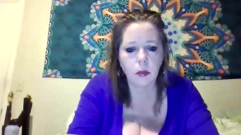 playfulmaryjane2017 online show from March 29, 4:08 pm