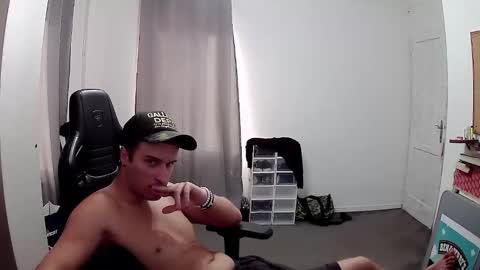 plkrisztian online show from September 27, 3:21 pm