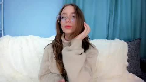 Snapshot of plnacolada chatting on September 26, 1:08 pm Eva online show from September 26, 1:08 pm