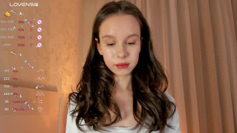 Sophie online show from December 2, 6:49 pm