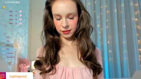 Sophie online show from January 15, 1:52 pm