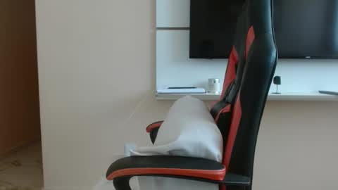 pocahontas online show from April 1, 3:53 pm