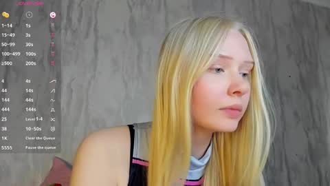 Mary online show from May 30, 11:52 am
