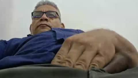 poli online show from February 3, 11:58 am