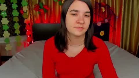 Polly online show from March 18, 7:25 am