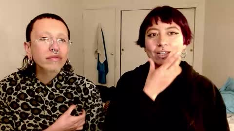 Poly online show from January 8, 3:56 am