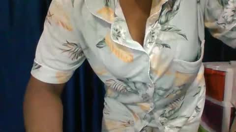 poojalady online show from September 13, 6:10 pm