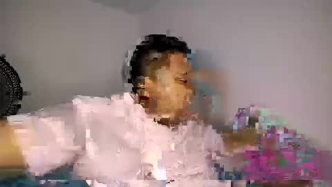 Snapshot of poolsexx_69 chatting on September 28, 6:44 am poolsexx_69 online show from September 28, 6:44 am