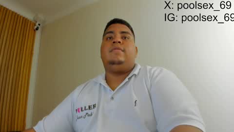 Snapshot of poolsexx_69 chatting on September 11, 4:08 pm poolsexx_69 online show from September 11, 4:08 pm