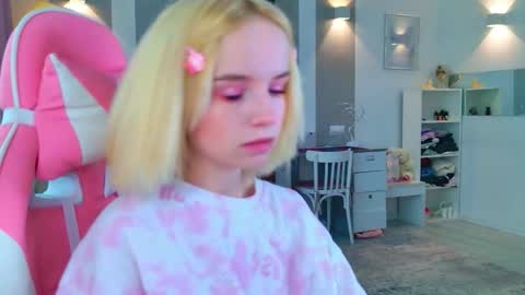 Hi Daddy Im Jane online show from February 6, 6:50 am