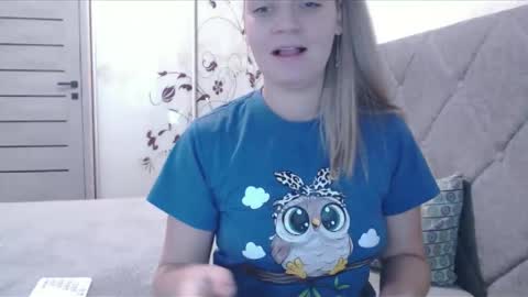 popkornmolli online show from December 21, 9:27 am