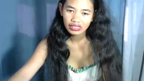 Lilly online show from April 30, 5:23 am