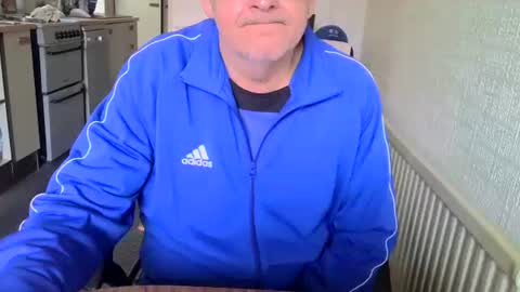 poshman65 online show from February 5, 12:42 pm