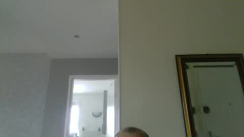 Snapshot of pourquoi_toi chatting on September 24, 2:13 pm pourquoi_toi online show from September 24, 2:13 pm