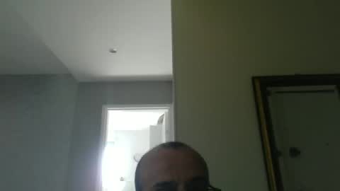 Snapshot of pourquoi_toi chatting on September 29, 9:41 am pourquoi_toi online show from September 29, 9:41 am