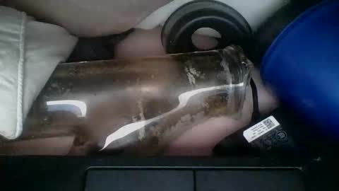 powthunder85 online show from April 2, 10:49 pm