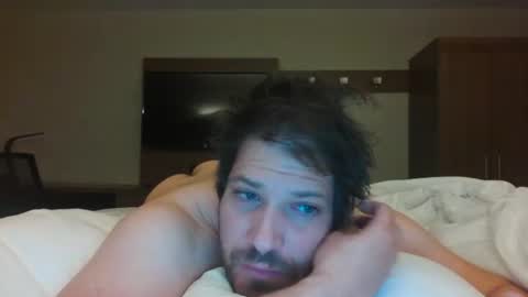 Snapshot of ppostu chatting on December 15, 11:23 am ppostu online show from December 15, 11:23 am