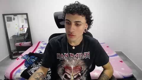 Plux online show from October 31, 9:10 am