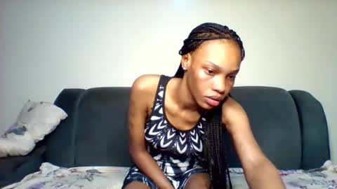 pretty253 online show from November 17, 12:02 am